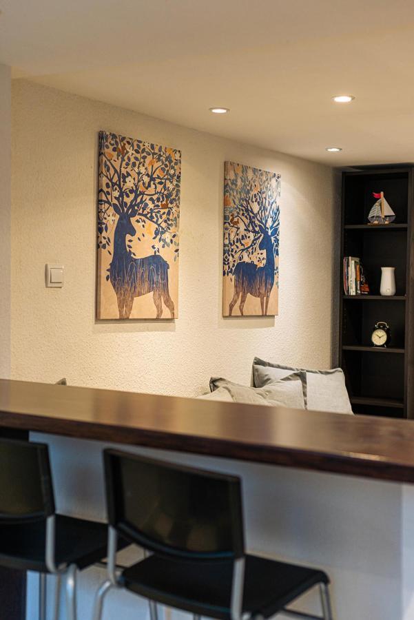 Cosy Corner - Entire Apartment Near Oktogon Budapeste Exterior foto