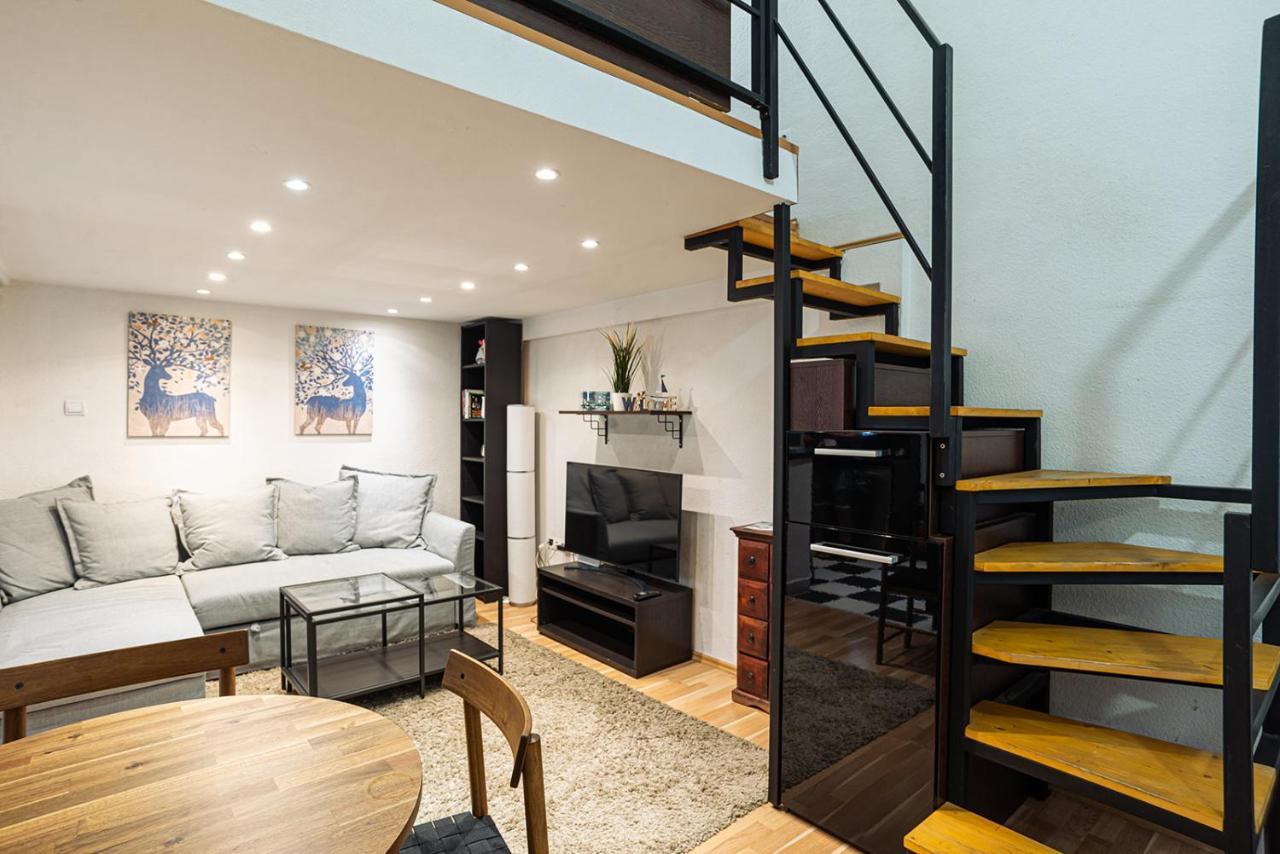 Cosy Corner - Entire Apartment Near Oktogon Budapeste Exterior foto
